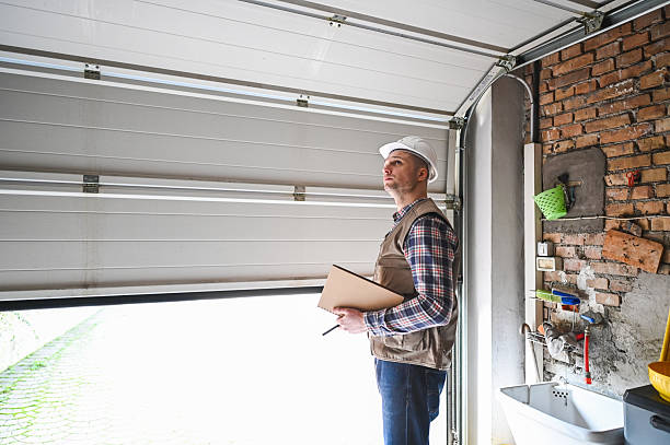 Licensed Garage Door Roller Replacement service in Level Park-Oak Park, MI - Garage Doors Repair Pro